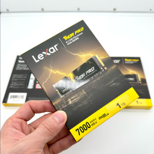 미개봉 렉사 SSD 1TB 7000MB/s 게이밍용