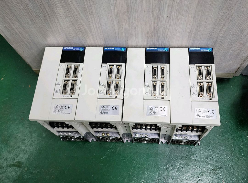 MR J2S 350A 서보모터드라이버--0