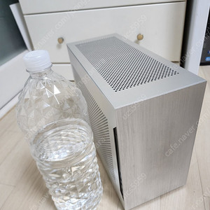 인텔 i5 14600KF RTX4060 SFF ITX
