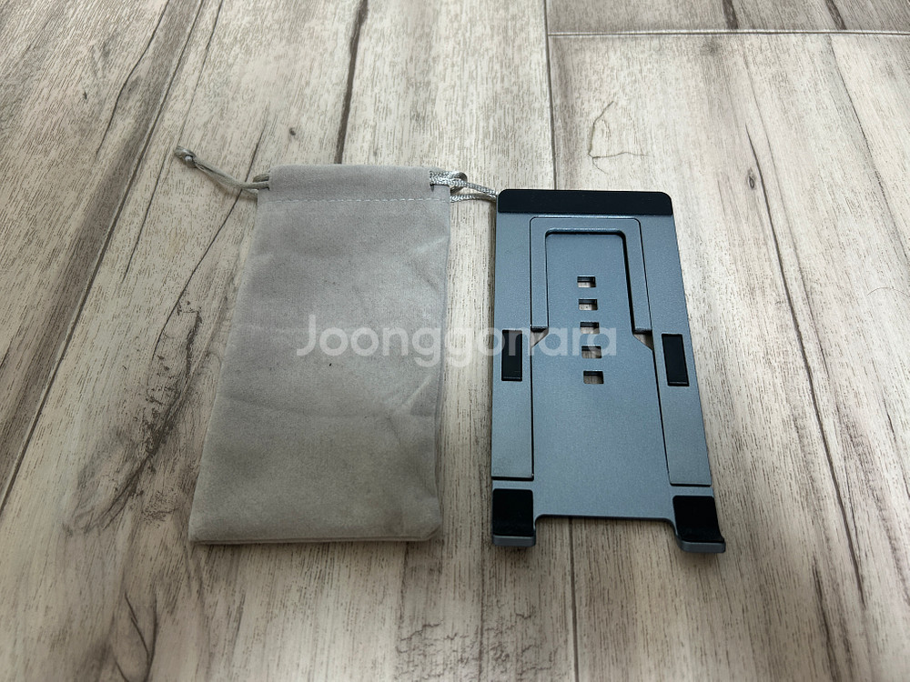 스마트폰 접이식 알루미늄 거치대--3
