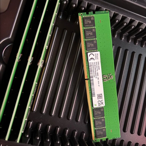 SK하이닉스 DDR5 32GB 램 새상품