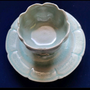 국보급 고려청자 화구완밎 받침대 진품1점분양 합니다