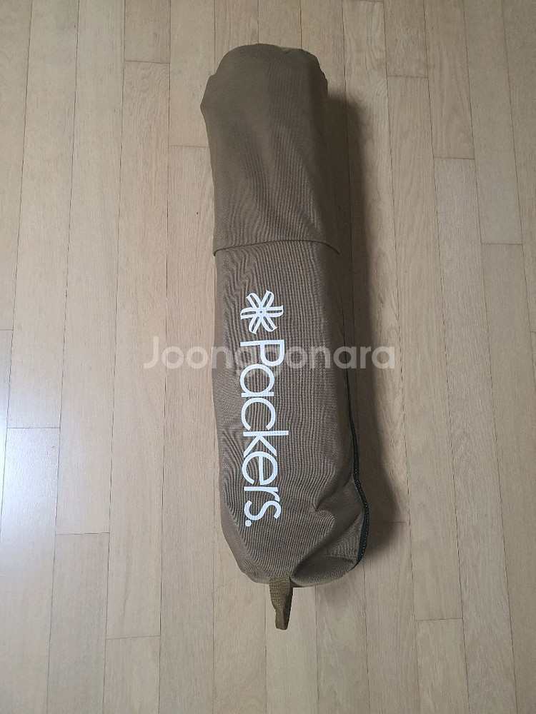 팩커스 75cm 슈퍼와이드 야전침대(탄색) 팝니다.--1