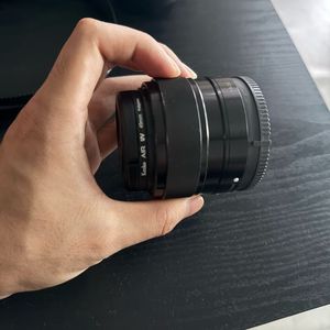 Sony 35mm f1.8 E 마운트 단렌즈 여친렌즈