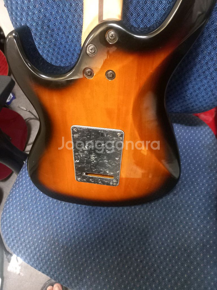 콜트 g210 일렉기타--4