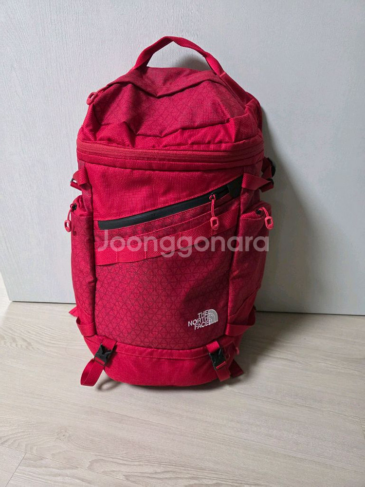 노스페이스 25L 백팩 등산가방--0