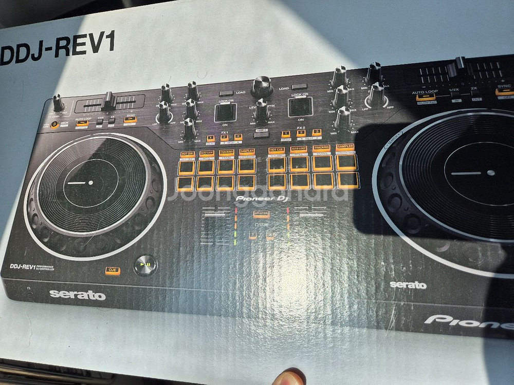pioneer ddj rev1 디제잉 컨트롤러--0
