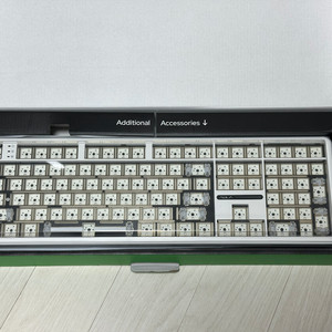독거미 AULA F108 FR보강판 베어본 국내정발