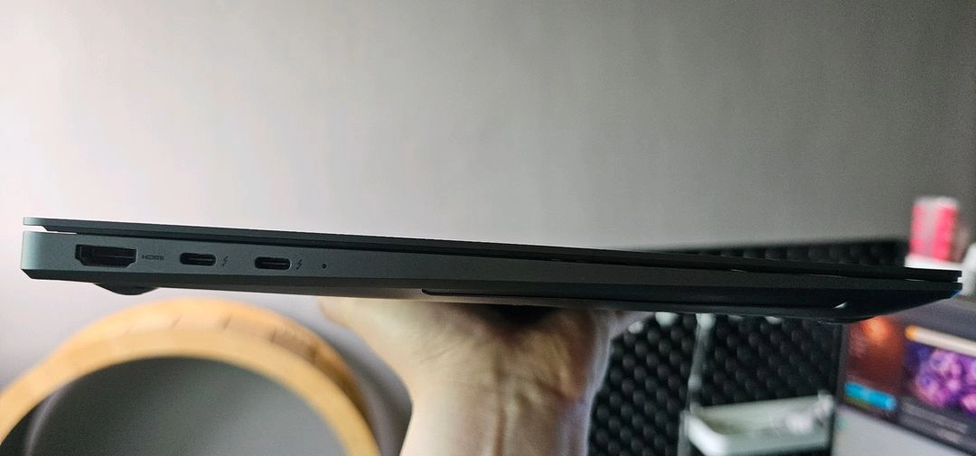 북3 울트라 i9-13900H / RTX4070 이미지
