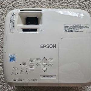 엡손 프로젝터 EH-TW5350와 120인치 스크린