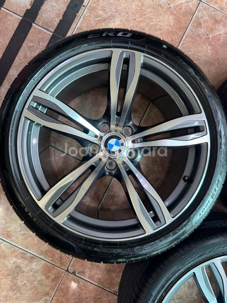 BMW m5 스타일 19인치 휠타이어 팝니다--4