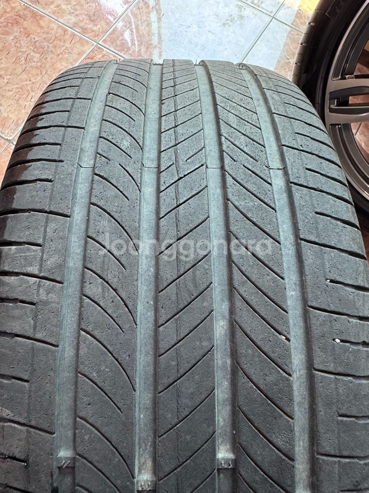 BMW m5 스타일 19인치 휠타이어 팝니다--8