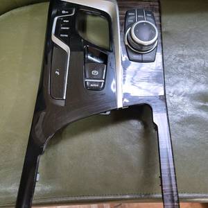 bmw g30 id7 아이드라이브 센터커버앗세이