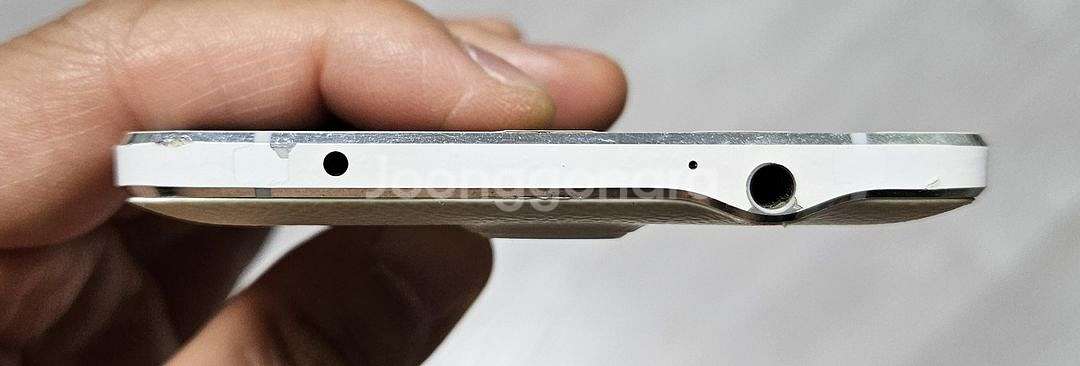 갤럭시 노트4 화이트 32GB 싸게 팝니다.--3