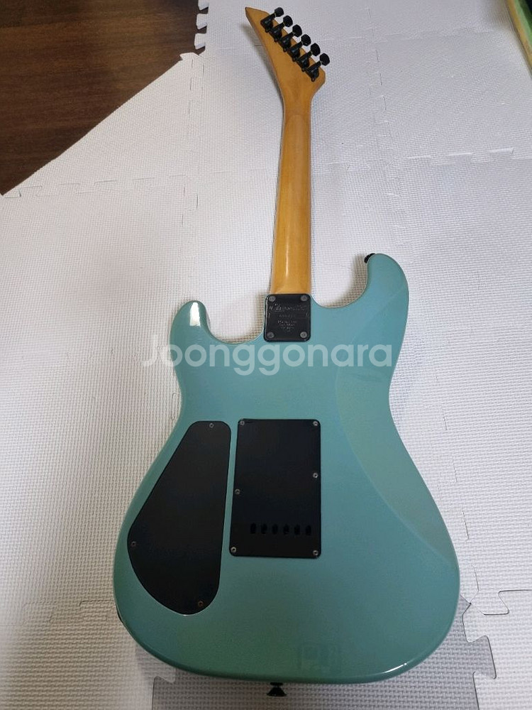Charvette by Charvel 일렉기타 샤벨--5