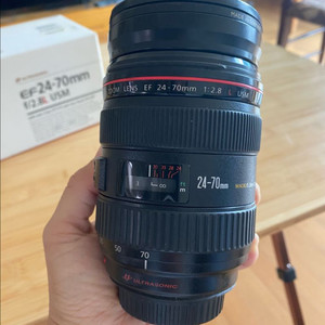 캐논 24-70mm f/2.8L USM 렌즈
