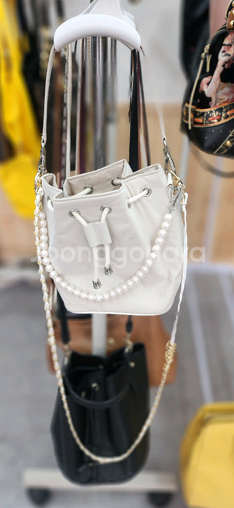 입생로랑 버킷백 아이보리-정품 리폼--0