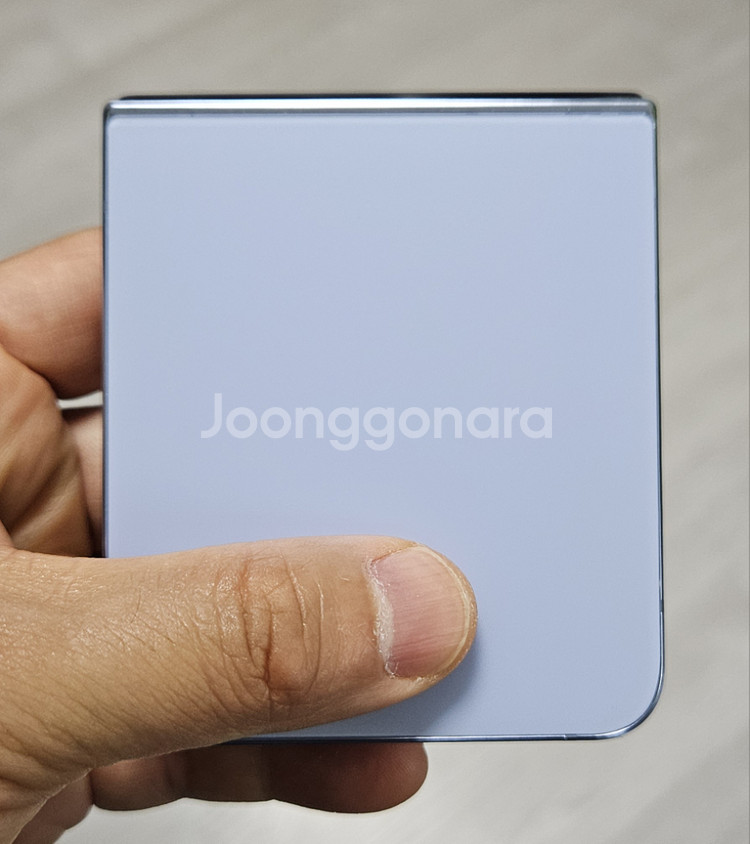 갤럭시 Z플립4 블루 256GB A급 싸게 팝니다.--2