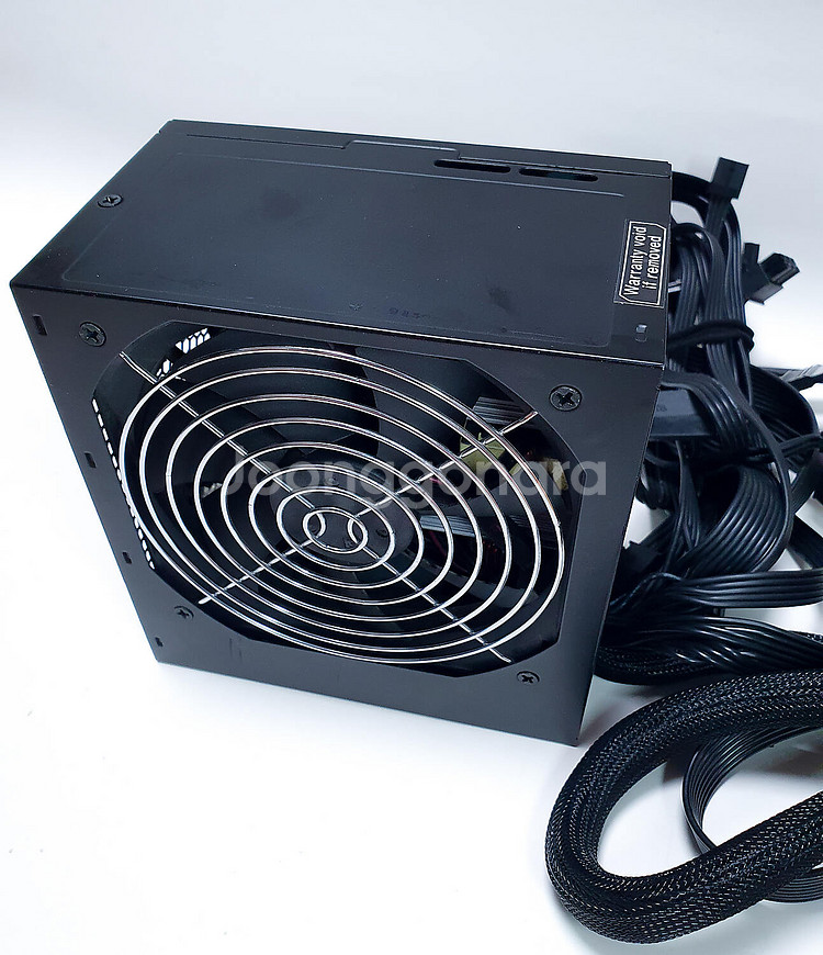FSP HYPER K 700W 파워 택포--2