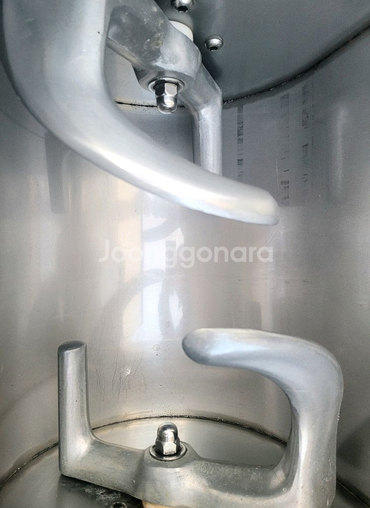 올스텐 소뿔형 뿔식 한포 밀가루반죽기(20kg)--3