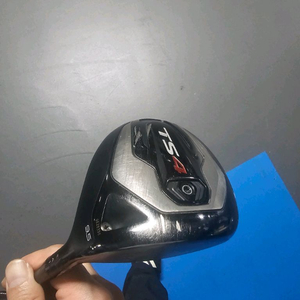 타이틀리스트 TS4 드라이버와 우드판매합니다