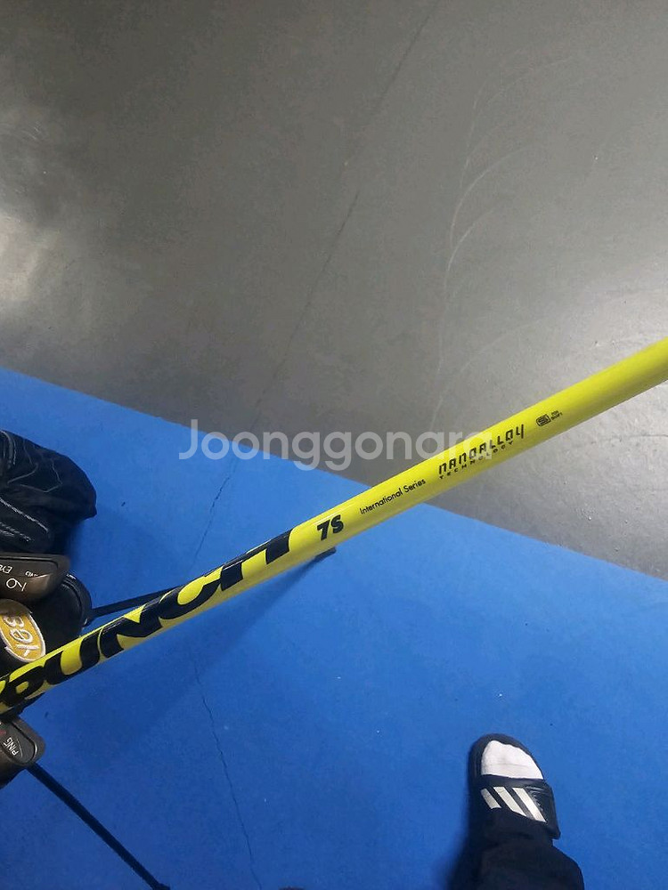 타이틀리스트 TS4 드라이버와 우드판매합니다--3