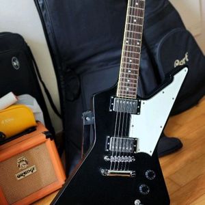 쉑터 Explorer 일렉기타 E-1 Standard