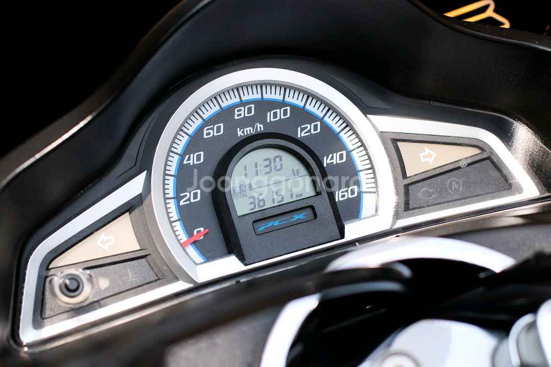 pcx125 혼다 2016년식 오토바이 판매합니다--7