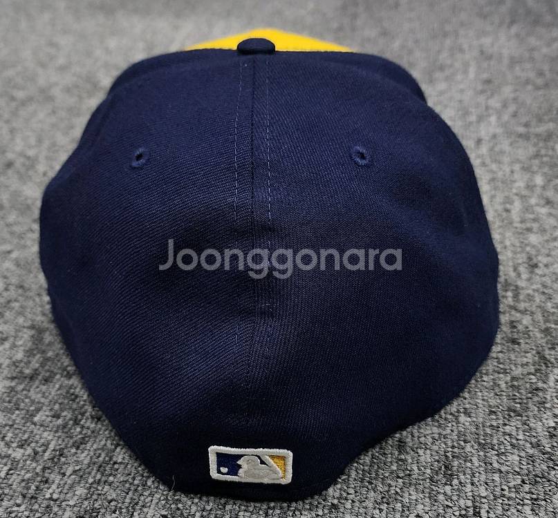 뉴에라 어센틱 밀워키 브루어스 59FIFTY 8 1/4--5