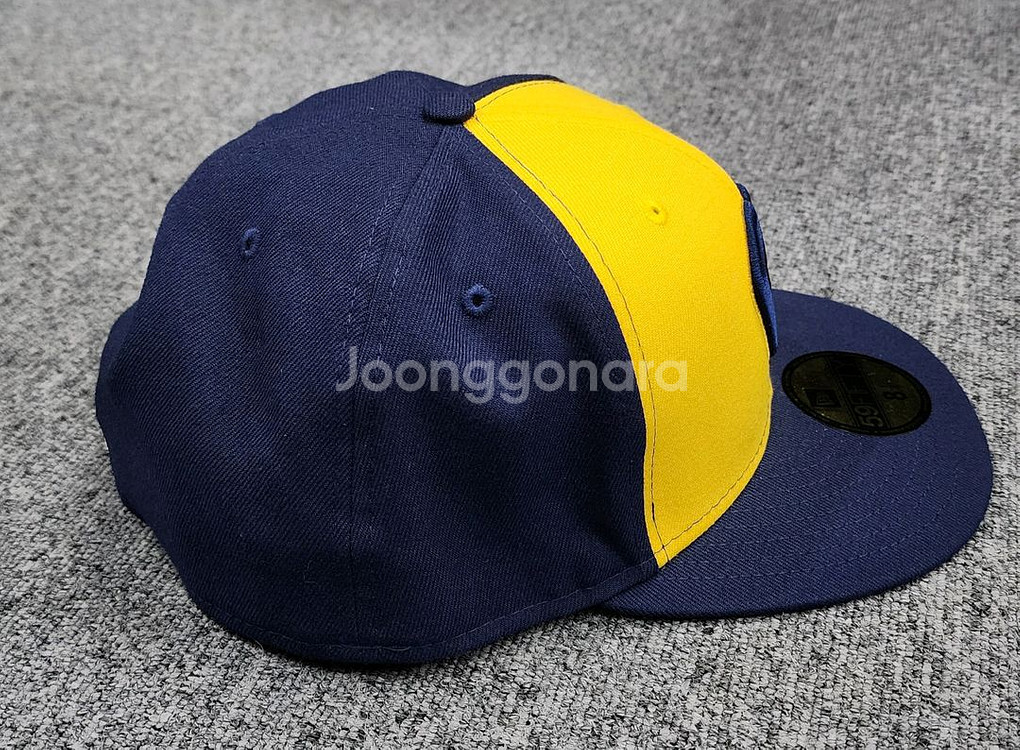 뉴에라 어센틱 밀워키 브루어스 59FIFTY 8 1/4--2