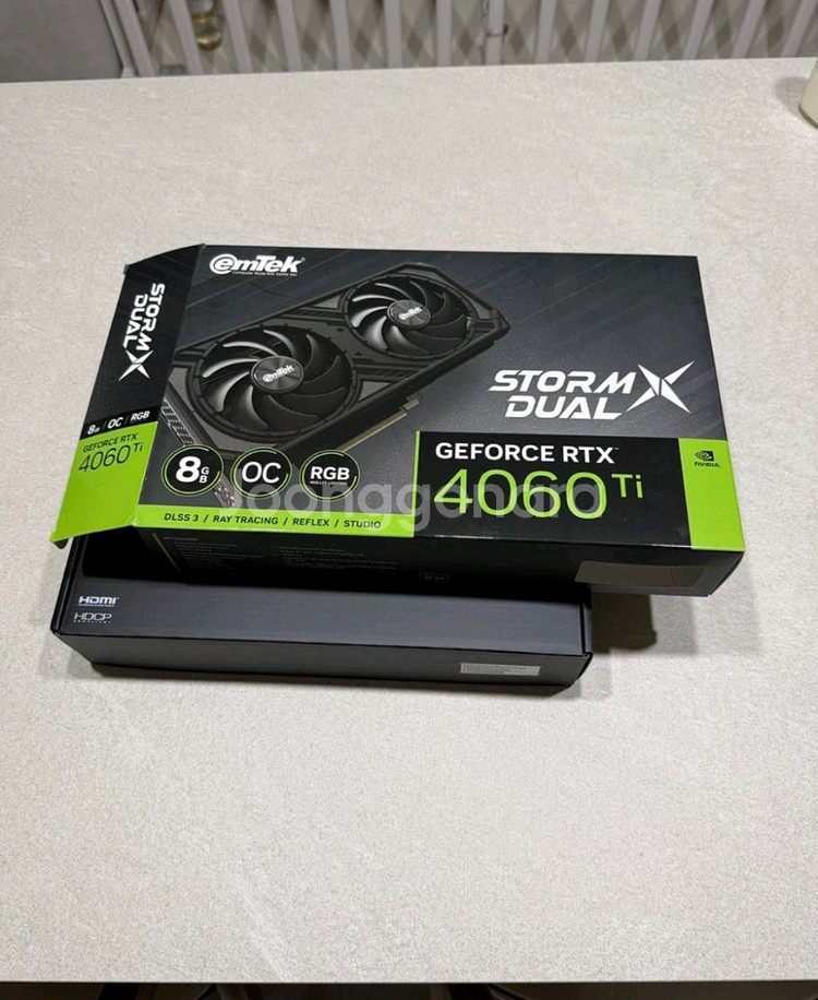 그래픽카드 4060ti 8gb 팝니다.--0