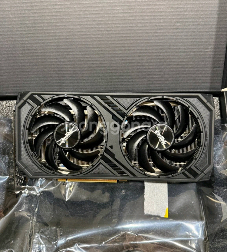 그래픽카드 4060ti 8gb 팝니다.--2