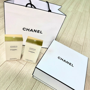 샤넬 코코 마드모아젤 샤워젤 & 바디로션 새상품!