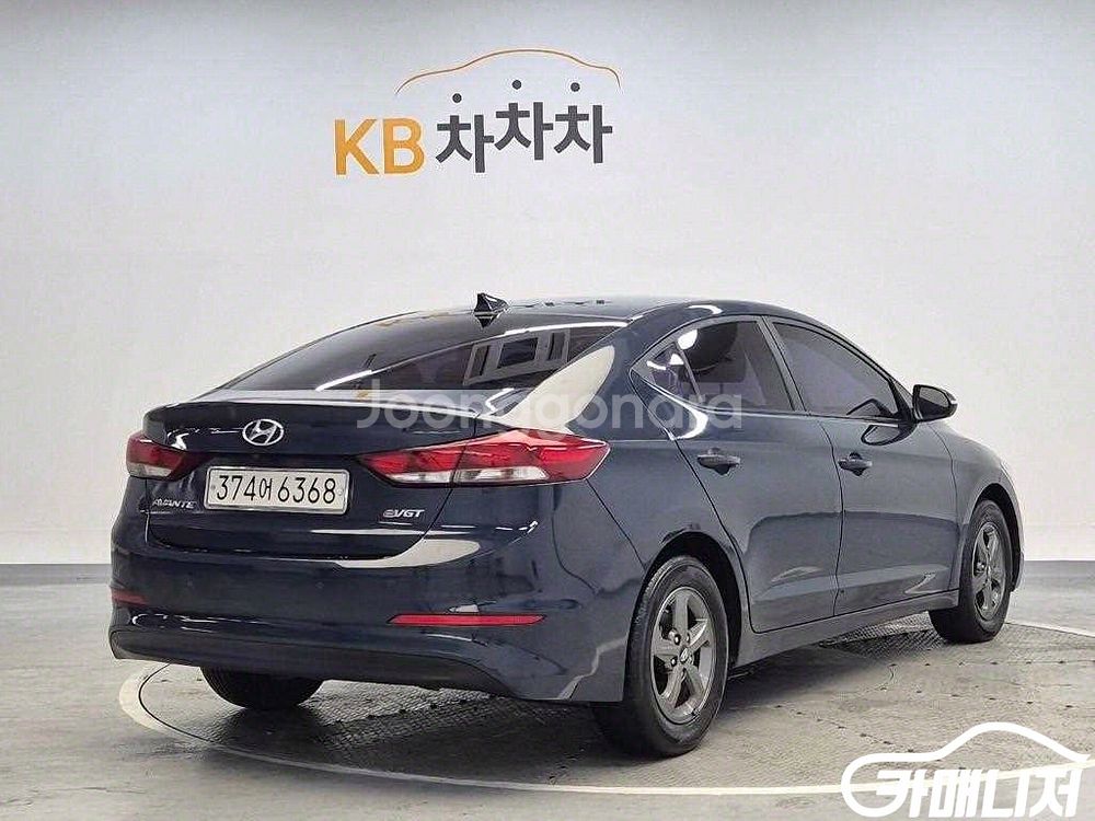 [현대]아반떼 AD 1.6 e-VGT 스마트 (5인승)--6