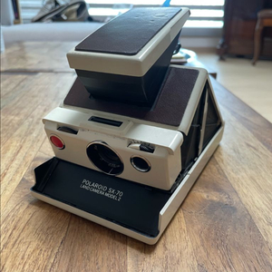 POLAROID SX-70 모델2 팝니다