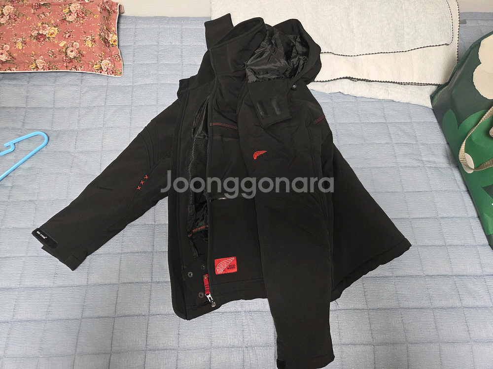 레드윙 겨울점퍼 2개+레드윙 커버올 네이비색 2개--3