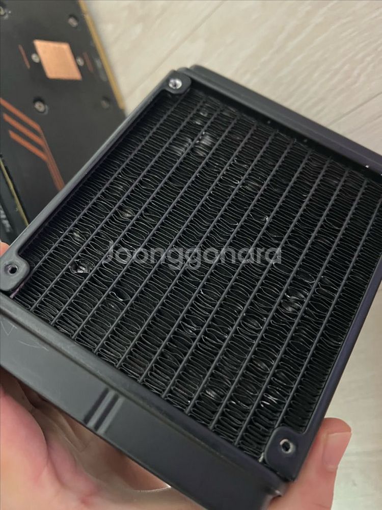 어로스 gtx 1080ti 수냉--2
