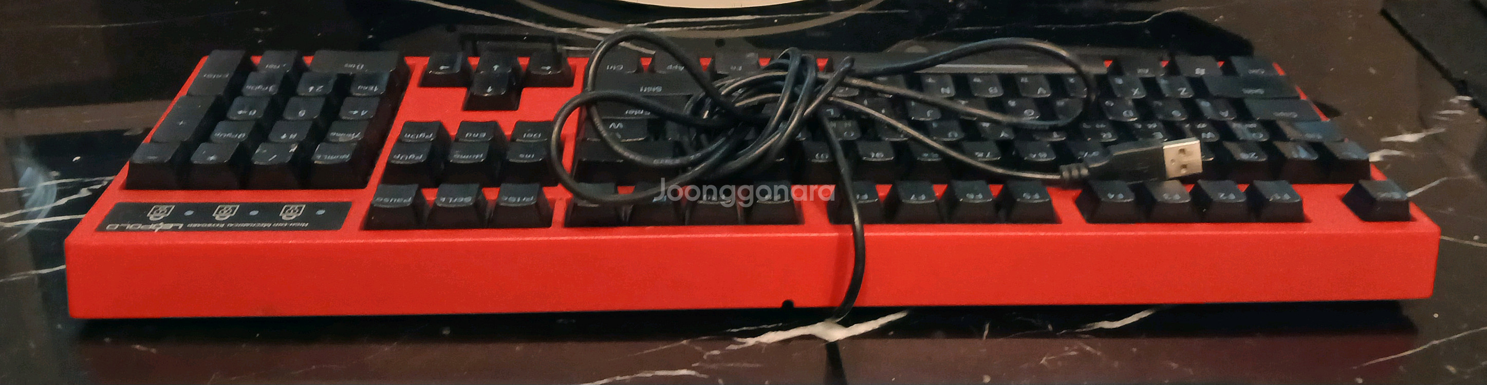 레오폴드 레드 에디션 기계식/게이밍 키보드 팝니다--2