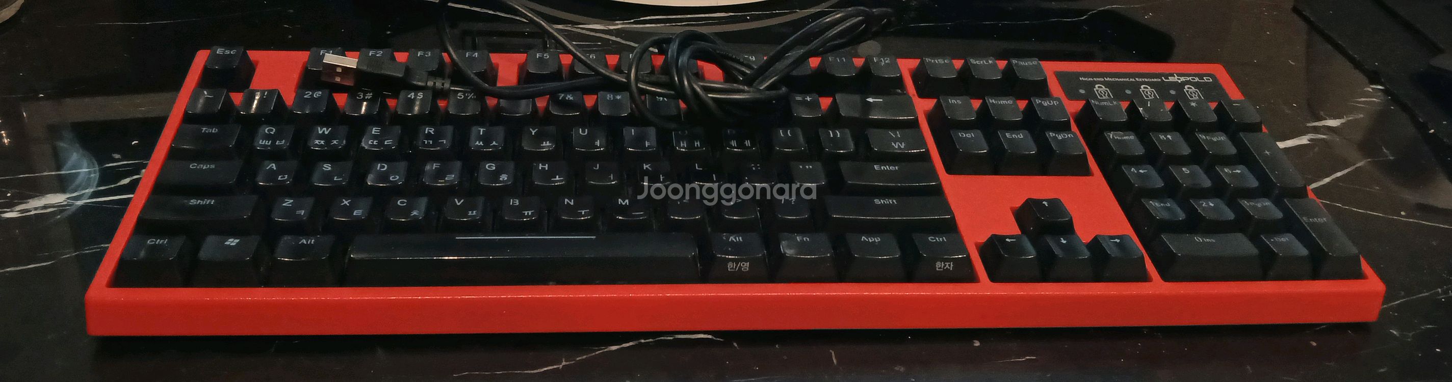 레오폴드 레드 에디션 기계식/게이밍 키보드 팝니다--1