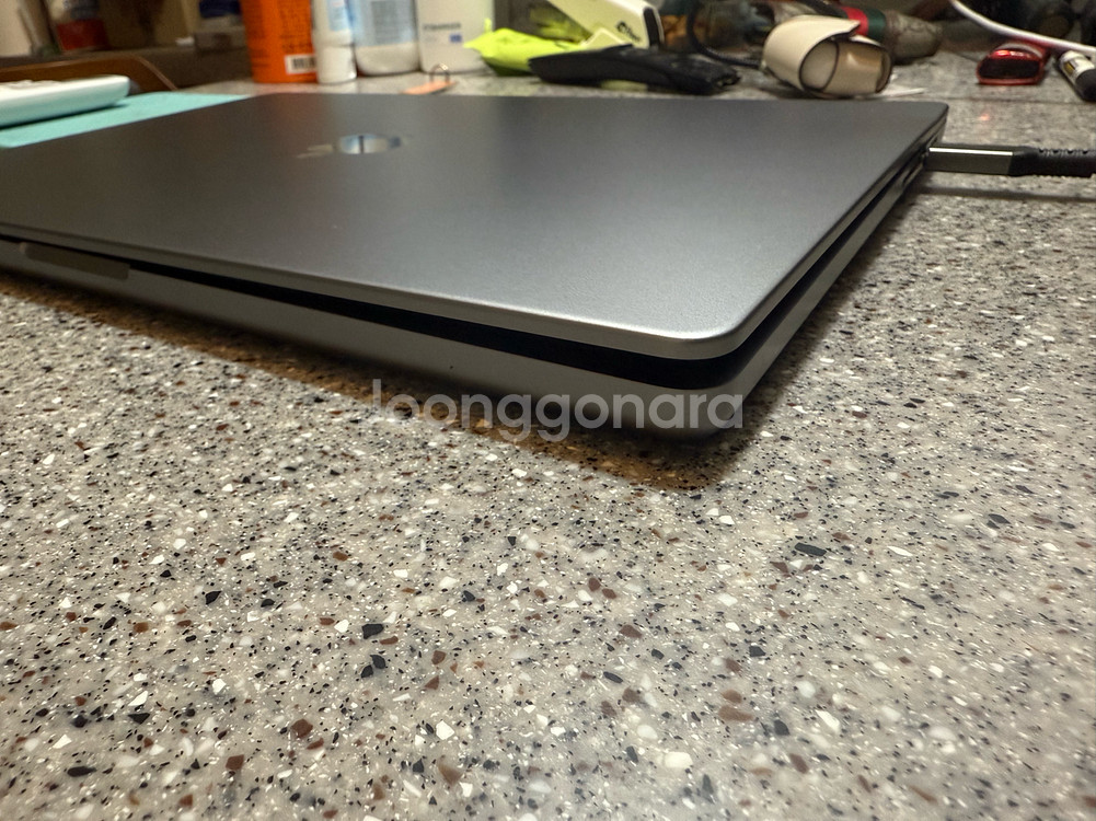 맥북프로 M1 16인치 Pro 32g 512g 액정파손--4