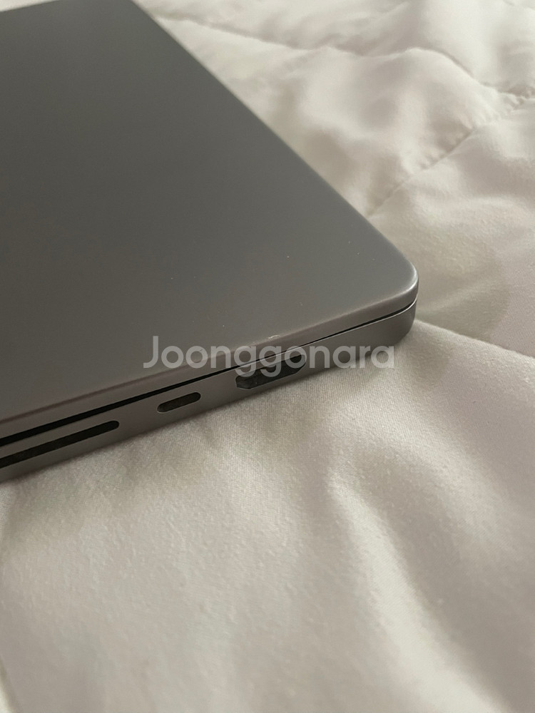 맥북프로 M1 16인치 Pro 32g 512g 액정파손--5