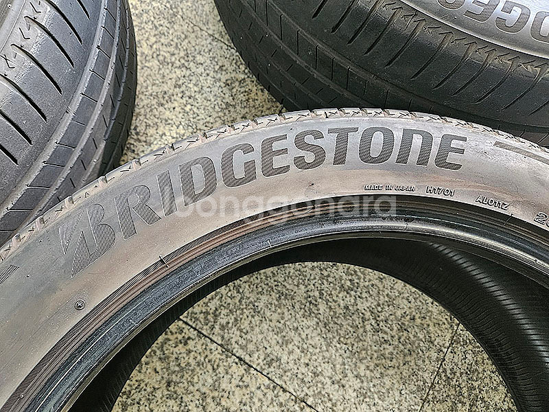 브리지스톤 285-45-22 중고타이어 한셋트--4