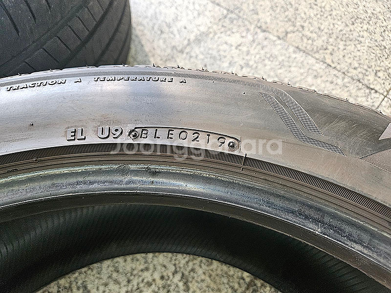 브리지스톤 285-45-22 중고타이어 한셋트--7