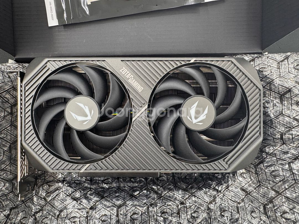 조탁 RTX5060ti 8G 중고 판매합니다--3