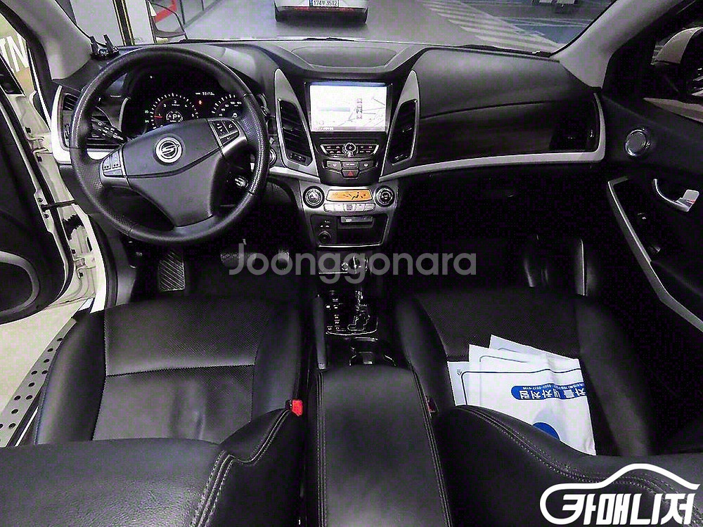 [KG모빌리티(쌍용) ]뉴코란도C 2WD 2.0 CVT--6