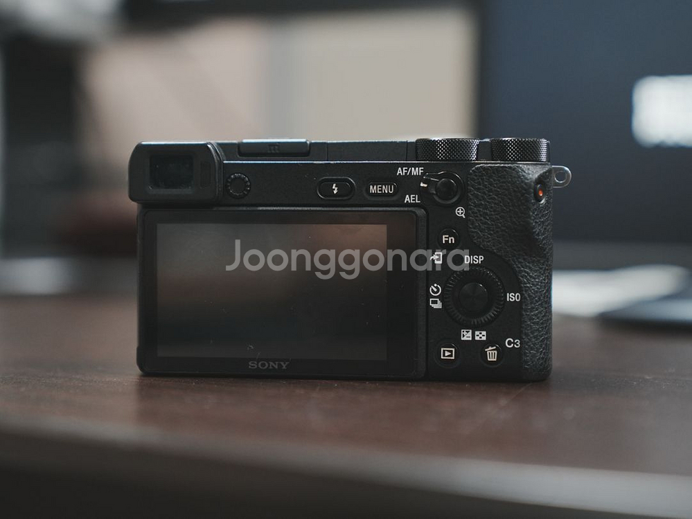 소니 A6500 미러리스 카메라--3