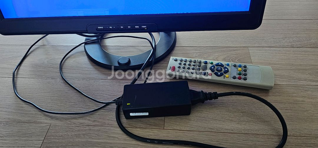 AnA디스플레이2245WDT tv및컴퓨터겸용모니터--1