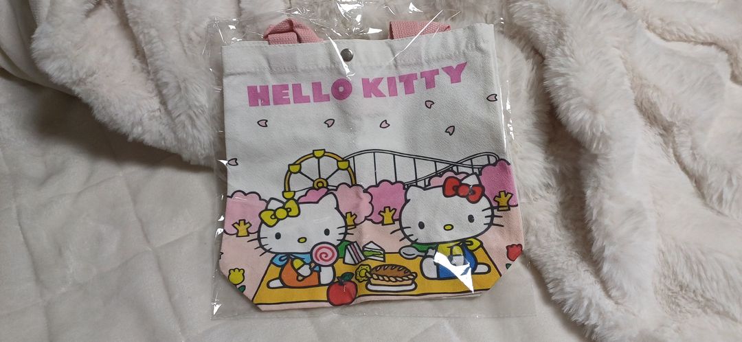 헬로키티 백팩 가방