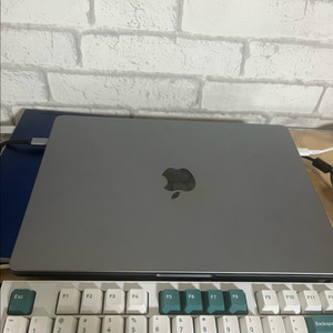 m2 max 맥북 프로 32gb 1tb