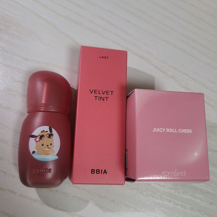 새상품)에뛰드 삐아 틴트 롬앤 블러셔 일괄--0